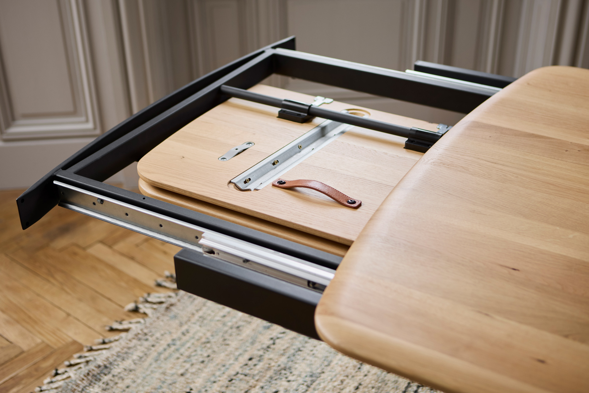 table ELEGIA – Image 6